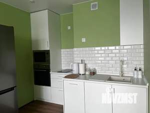 1-к квартира, посуточно, 42м2, 18/18 этаж