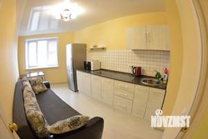 3-к квартира, посуточно, 70м2, 1/1 этаж