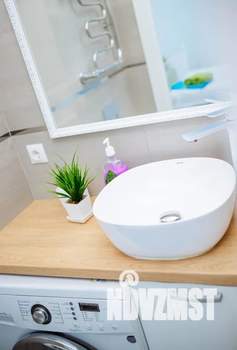 Студия квартира, посуточно, 30м2, 7/10 этаж