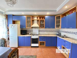 3-к квартира, на длительный срок, 112м2, 5/6 этаж