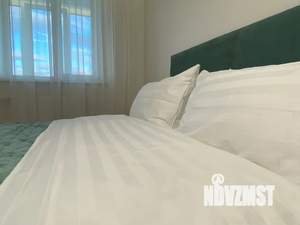 1-к квартира, посуточно, 37м2, 18/18 этаж