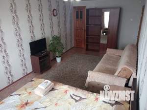 1-к квартира, посуточно, 38м2, 8/12 этаж