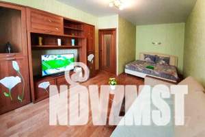 1-к квартира, посуточно, 45м2, 7/9 этаж