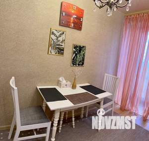 1-к квартира, посуточно, 40м2, 1/15 этаж