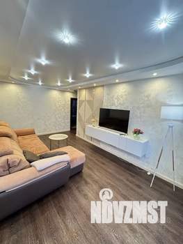 3-к квартира, посуточно, 57м2, 5/5 этаж