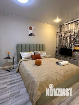 1-к квартира, посуточно, 40м2, 15/19 этаж