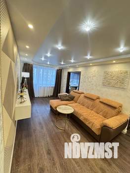 3-к квартира, посуточно, 57м2, 5/5 этаж