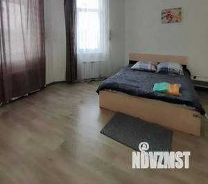 1-к квартира, посуточно, 46м2, 1/1 этаж