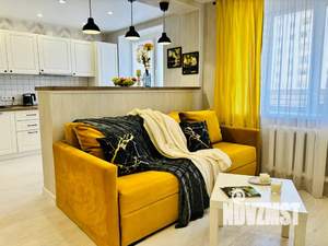 Студия квартира, посуточно, 40м2, 12/12 этаж