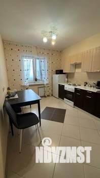 1-к квартира, посуточно, 40м2, 14/17 этаж