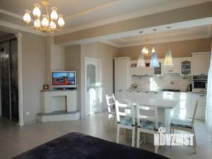Студия квартира, посуточно, 43м2, 4/5 этаж