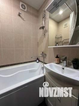 1-к квартира, посуточно, 40м2, 1/1 этаж