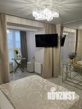 Студия квартира, посуточно, 35м2, 10/10 этаж