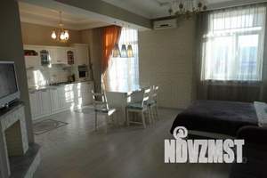 1-к квартира, посуточно, 43м2, 4/5 этаж