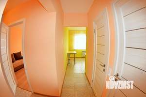 1-к квартира, посуточно, 44м2, 1/1 этаж