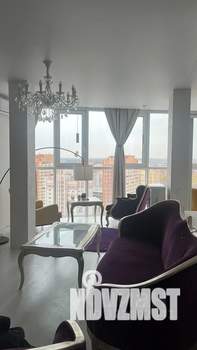 1-к квартира, посуточно, 83м2, 17/17 этаж