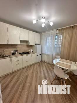 1-к квартира, посуточно, 37м2, 9/12 этаж