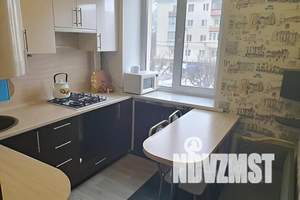 2-к квартира, посуточно, 50м2, 2/5 этаж