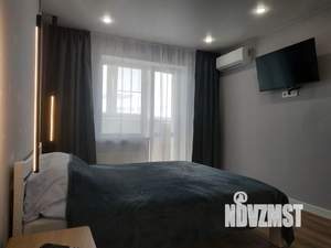 1-к квартира, посуточно, 38м2, 8/17 этаж