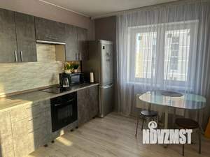 1-к квартира, посуточно, 41м2, 12/19 этаж