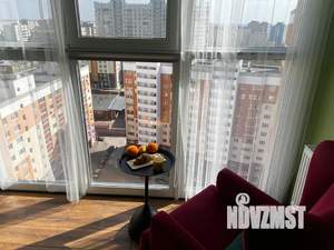 1-к квартира, посуточно, 42м2, 18/18 этаж