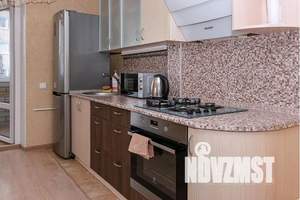 1-к квартира, посуточно, 45м2, 3/9 этаж