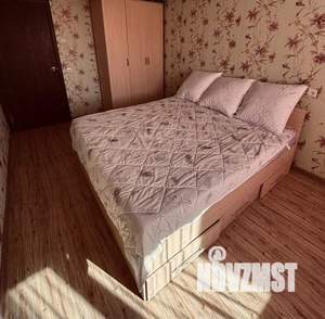 2-к квартира, посуточно, 75м2, 1/1 этаж