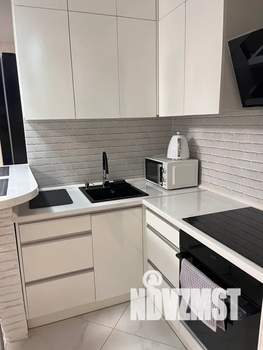 Студия квартира, посуточно, 32м2, 13/17 этаж