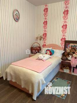 3-к квартира, на длительный срок, 102м2, 1/5 этаж