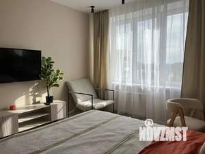 1-к квартира, посуточно, 40м2, 11/19 этаж