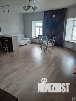 Студия квартира, посуточно, 50м2, 3/3 этаж