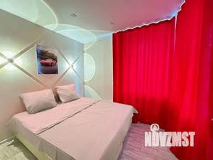 2-к квартира, посуточно, 40м2, 5/19 этаж