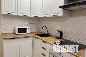 1-к квартира, посуточно, 43м2, 13/17 этаж