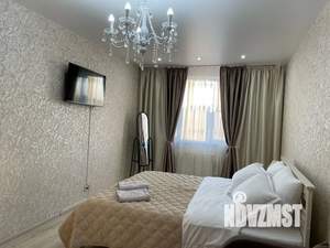 1-к квартира, посуточно, 40м2, 2/18 этаж