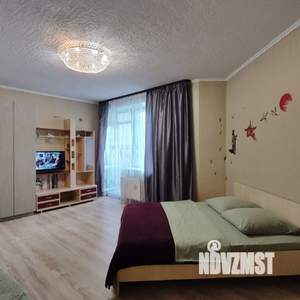 1-к квартира, посуточно, 50м2, 3/18 этаж