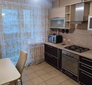 1-к квартира, на длительный срок, 44м2, 4/10 этаж