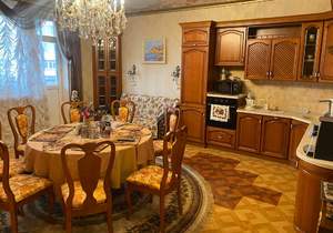 3-к квартира, на длительный срок, 110м2, 3/9 этаж