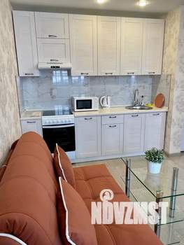 Студия квартира, посуточно, 32м2, 6/18 этаж