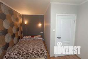 1-к квартира, посуточно, 40м2, 7/10 этаж