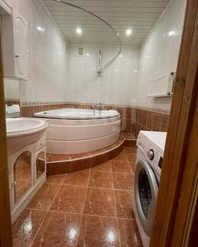 2-к квартира, на длительный срок, 90м2, 4/10 этаж