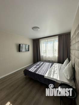 1-к квартира, посуточно, 38м2, 18/18 этаж