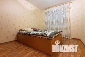 1-к квартира, посуточно, 60м2, 1/10 этаж