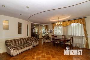 4-к квартира, на длительный срок, 144м2, 2/9 этаж