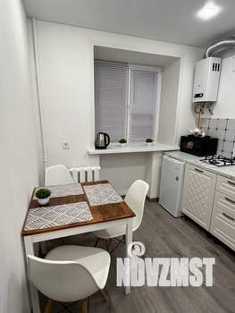 1-к квартира, посуточно, 31м2, 3/5 этаж