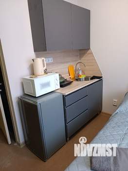 Студия квартира, посуточно, 27м2, 4/5 этаж