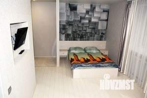 1-к квартира, посуточно, 35м2, 2/5 этаж