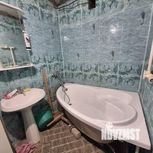 2-к квартира, на длительный срок, 60м2, 1/10 этаж