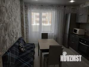 1-к квартира, посуточно, 42м2, 1/1 этаж