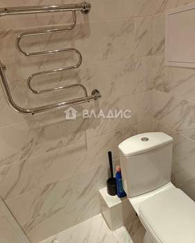 1-к квартира, на длительный срок, 52м2, 4/5 этаж