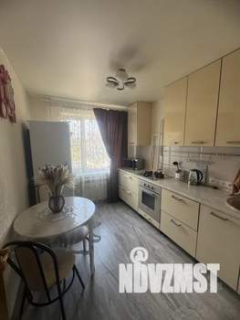 2-к квартира, посуточно, 52м2, 1/9 этаж